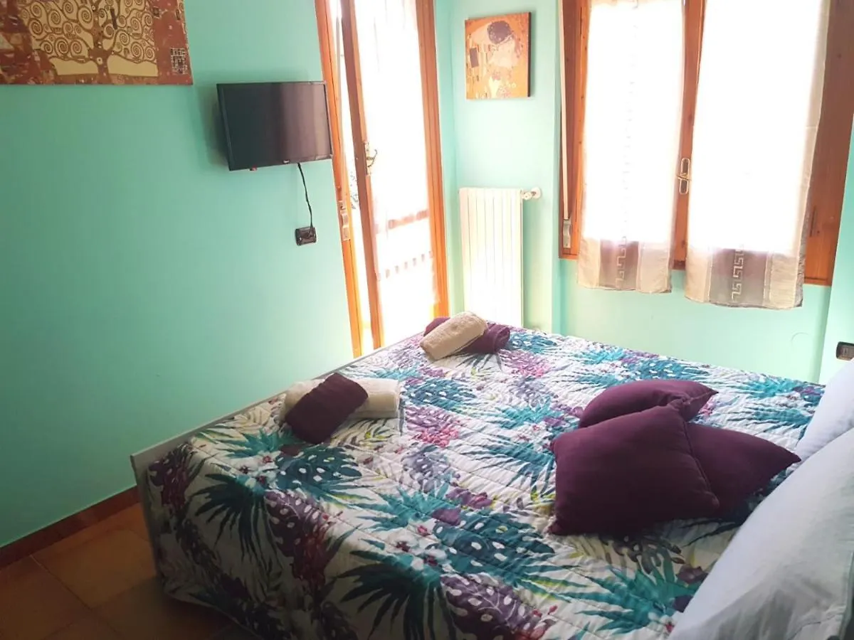 Bed and Breakfast Casa Madda Selargius Bed & Breakfast